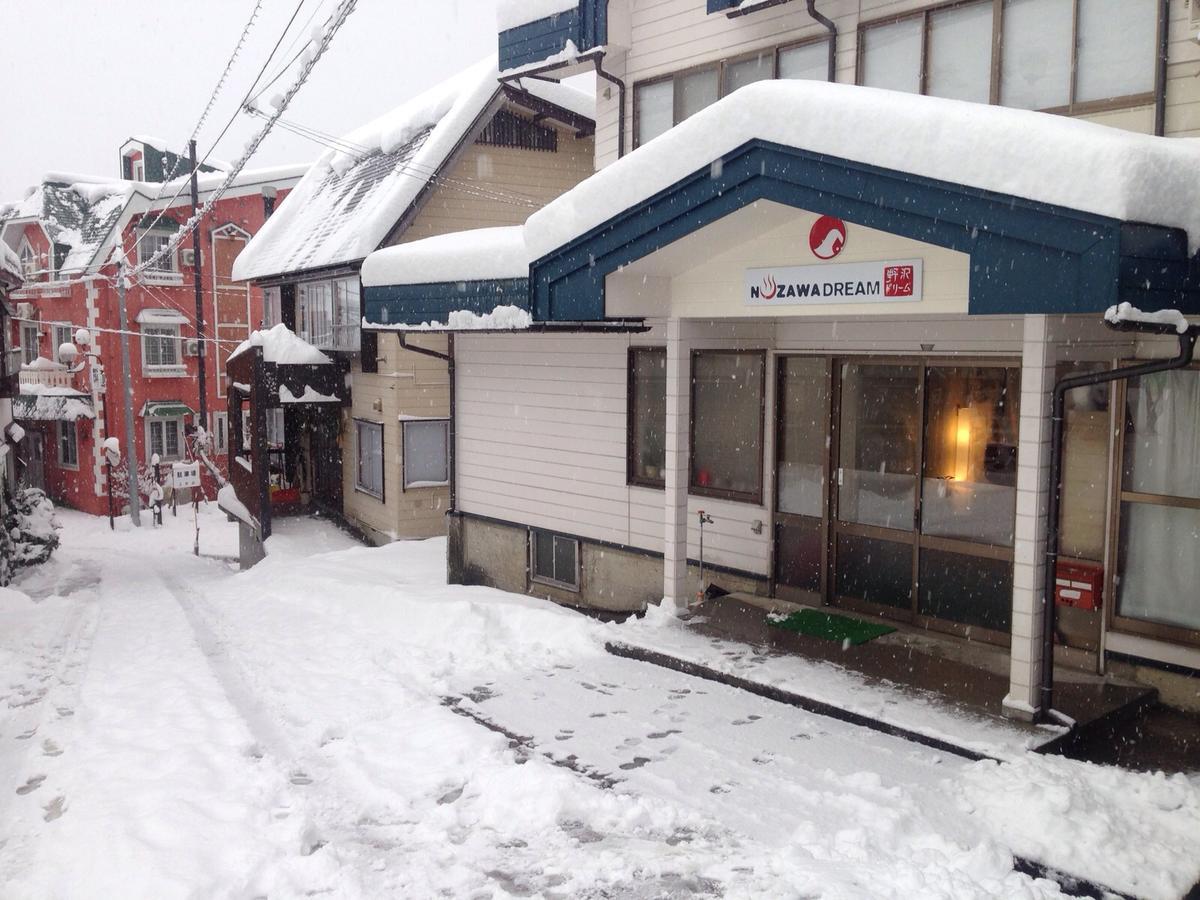 Nozawa Dream Hotel Eksteriør billede
